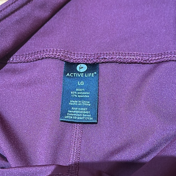 Active life perforated laser cut leggings.Black & Cherry. - Picture 12 of 14